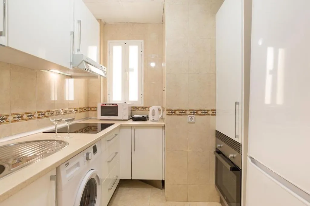 Historic Apartamentos Parking Gratis 5P Jinetes Malaga 0*,  Spain